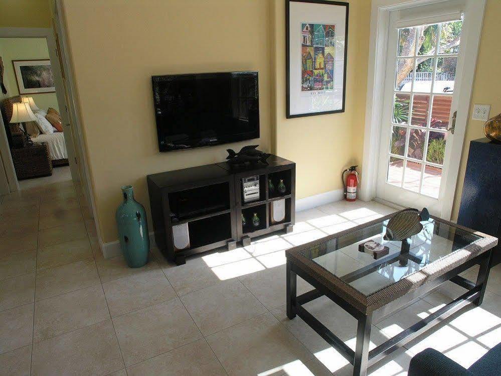 Travelers Palm Inn คีย์เวสต์ ภายนอก รูปภาพ